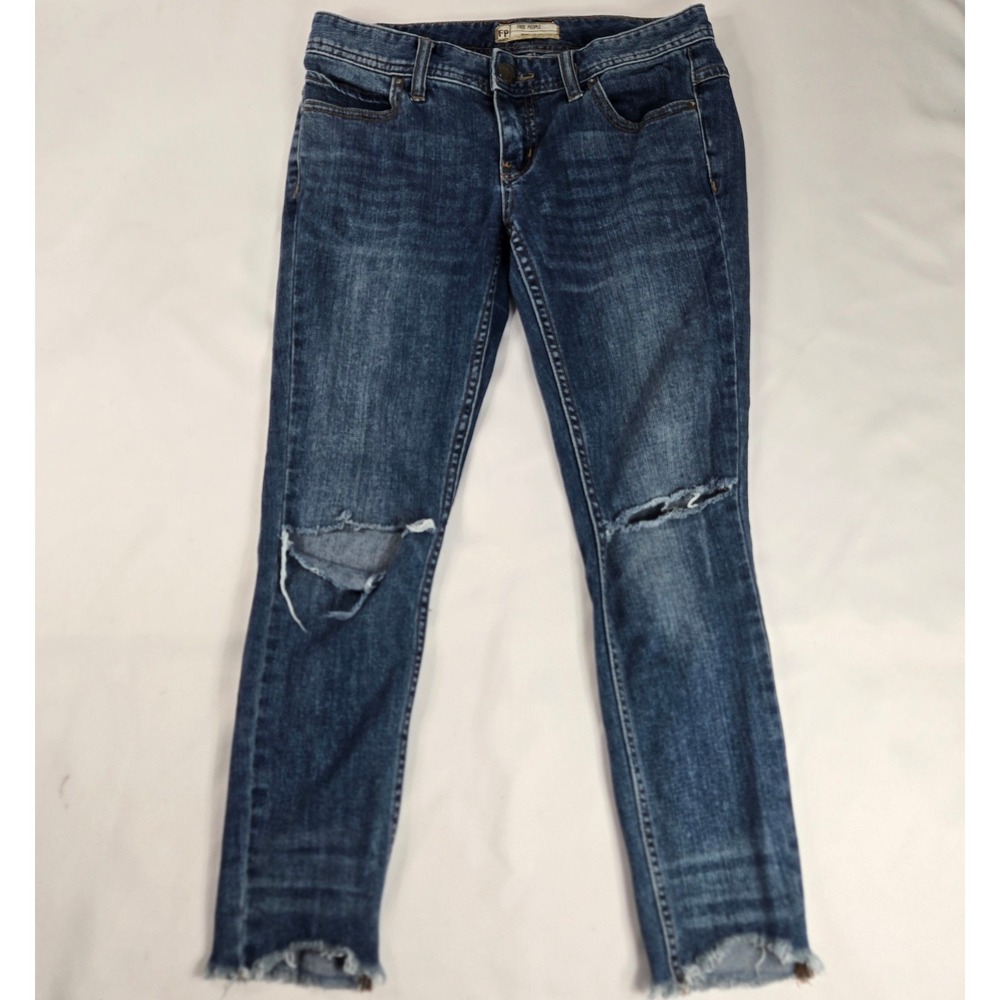 Free People Distressed Knee Fray Hem Denim Jeans Dark Wash Blue Sz 26 Retro Rock
